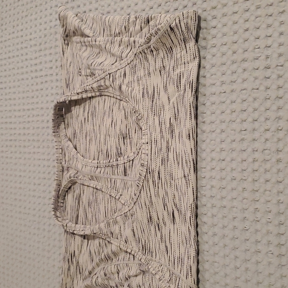 Lululemon Tank Top - Picture 2 of 6